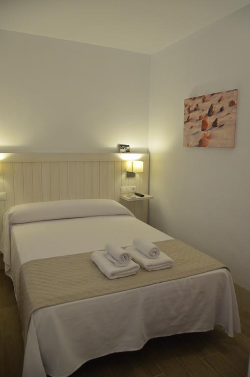 Hostal La Fonda 콘일데라프론테라 객실 사진