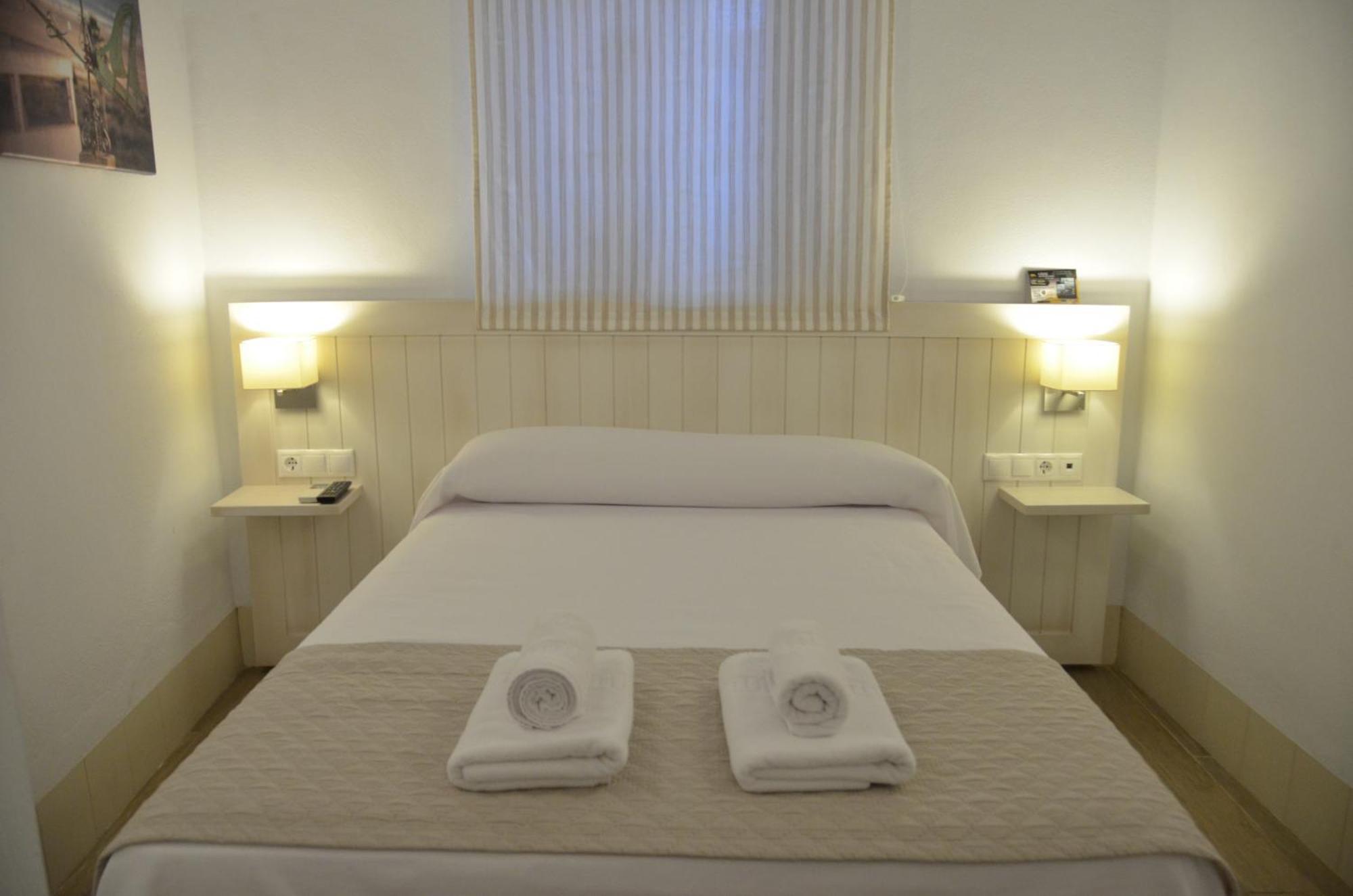 Hostal La Fonda 콘일데라프론테라 객실 사진
