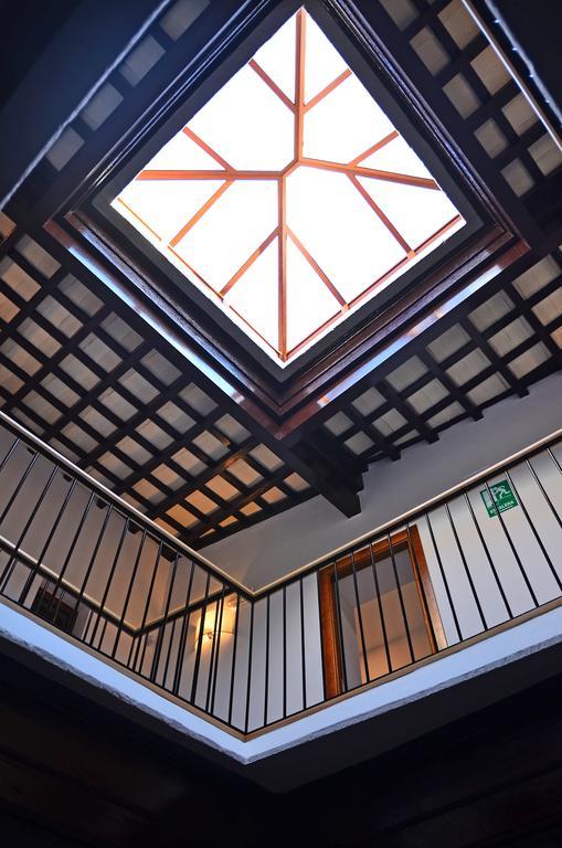 Hostal La Fonda 콘일데라프론테라 외부 사진